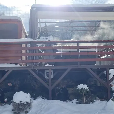 Na Bukowym Stoku Nyaraló