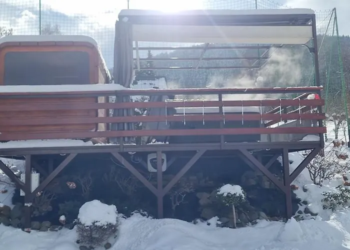 Na Bukowym Stoku Nyaraló